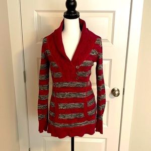 Guess|| Magenta and grey striped long sleeve v-neck sweater with front pocket